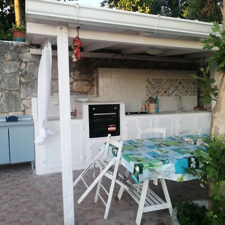 Villa Relax Amore Le Lamie di Olimpe Luaran gambar